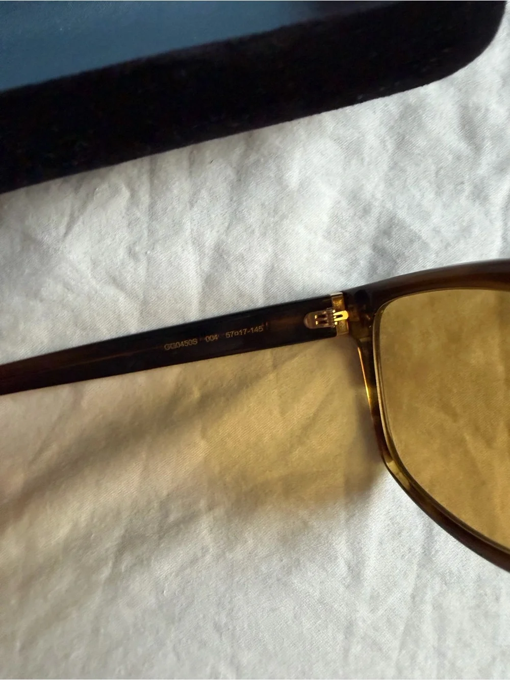 Gucci Men’s Black Frames with Brown Lenses Sunglasses
